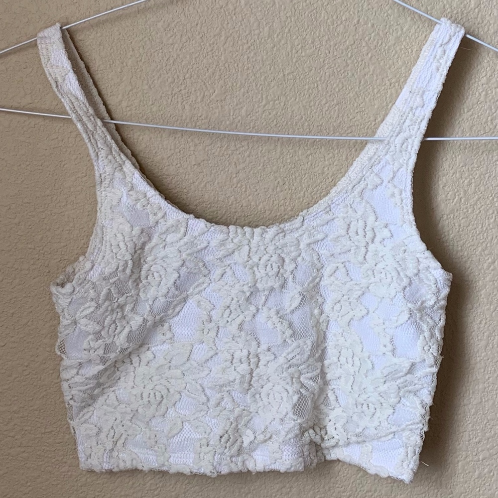lace crop top